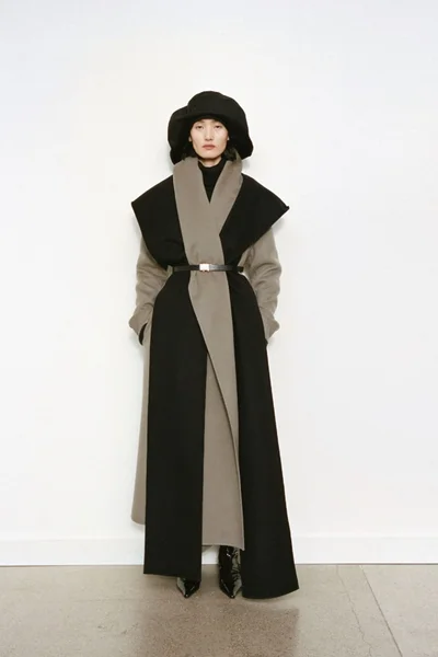 Look 19